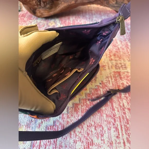 🎨 Darling Anushka Paint Splash! Purse 🌈👜 - Picture 12 of 14